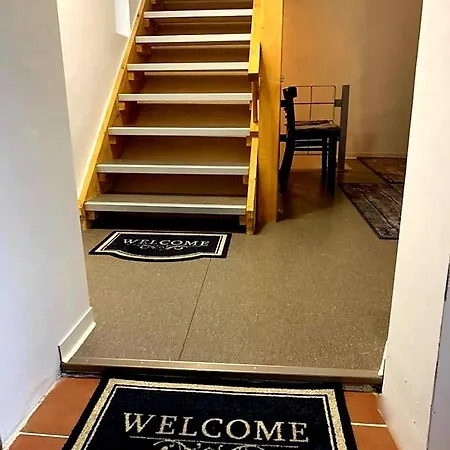 New Mitte Free Snack Hot Tea And Coffee ברלין