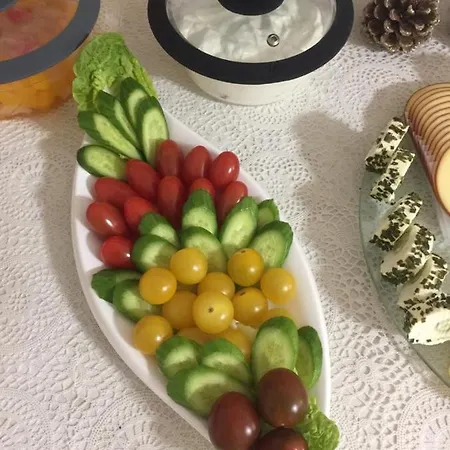 New Mitte Free Snack Hot Tea And Coffee אכסניה