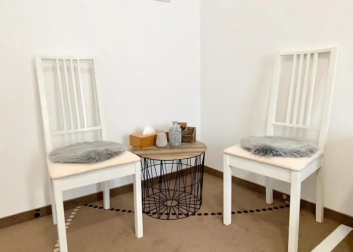 New Mitte Free Snack Hot Tea And Coffee Hostal *