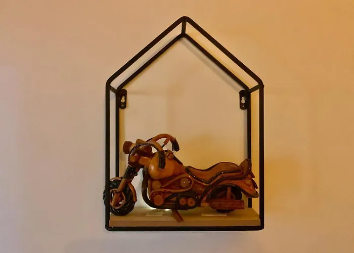 New Mitte Free Snack Hot Tea And Coffee Berlín